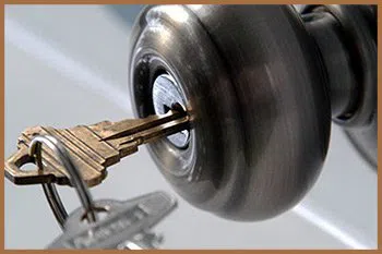 City Locksmith Shop Cambridge, MA 617-514-9935 - 10-locks-Change