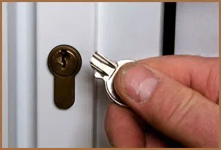 City Locksmith Shop Cambridge, MA 617-514-9935 - 5-broken-key